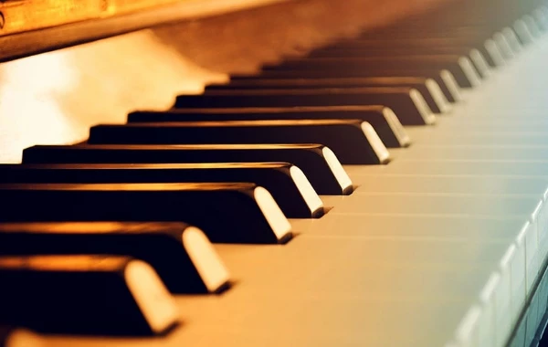 Import of Upright Pianos in the United States Surges 21% to $3.8M in September 2023